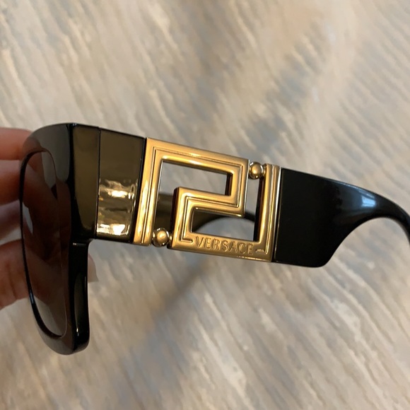 Versace sunglasses 4402 - Picture 8 of 11